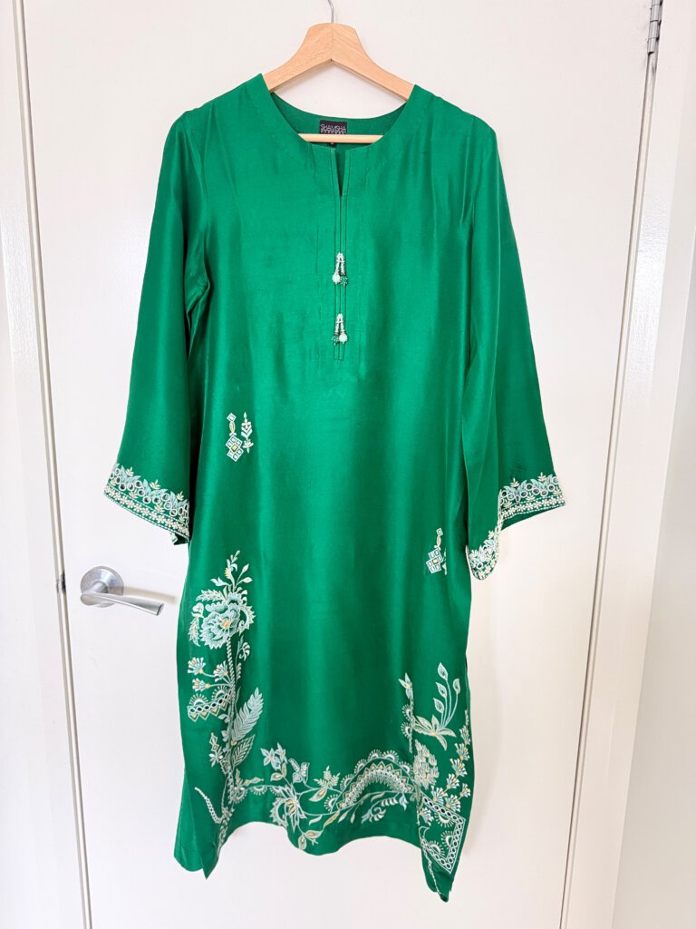 Shamsa Haswani 80gms Raw Silk